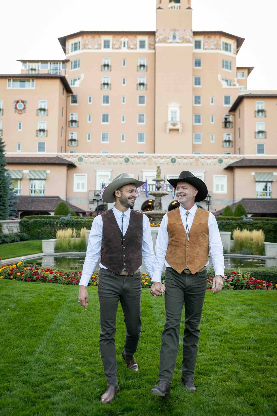 Aspen Mini Elopement 2 Hours Photo Session