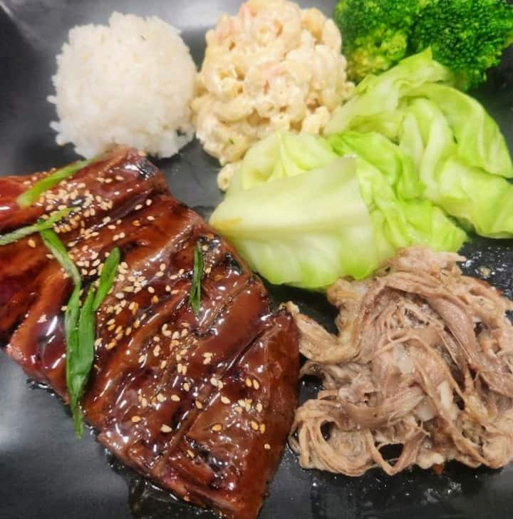 Paradise-Evoking Hawaiian Catering By Kai