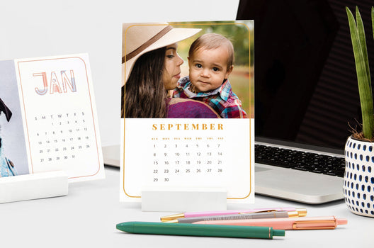 Desk Calendar Wedding Essentials