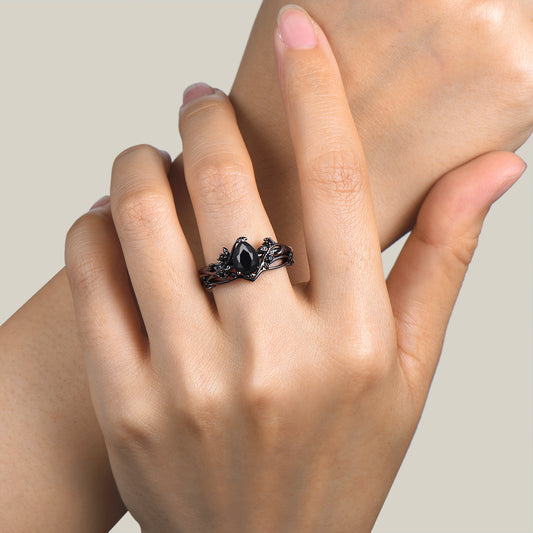 1.25ct Pear Cut Natural Black Onyx Nature Inspired Bridal Set Black Gold Leaf Wedding Ring