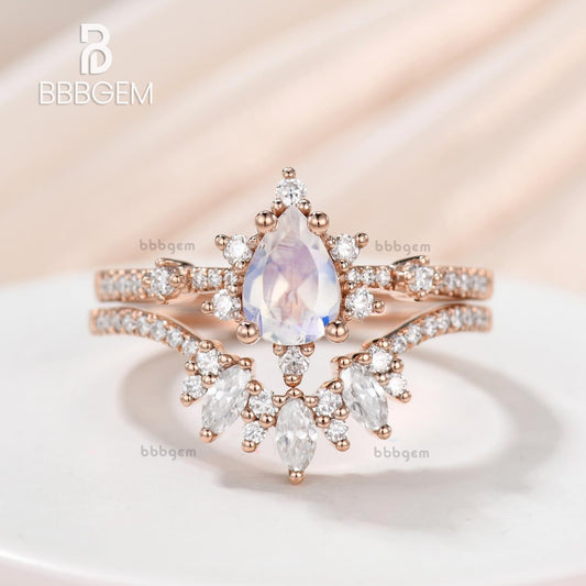 14K/18K Gold Pear Shaped Moonstone Diamond Art Deco Engagement Ring Set