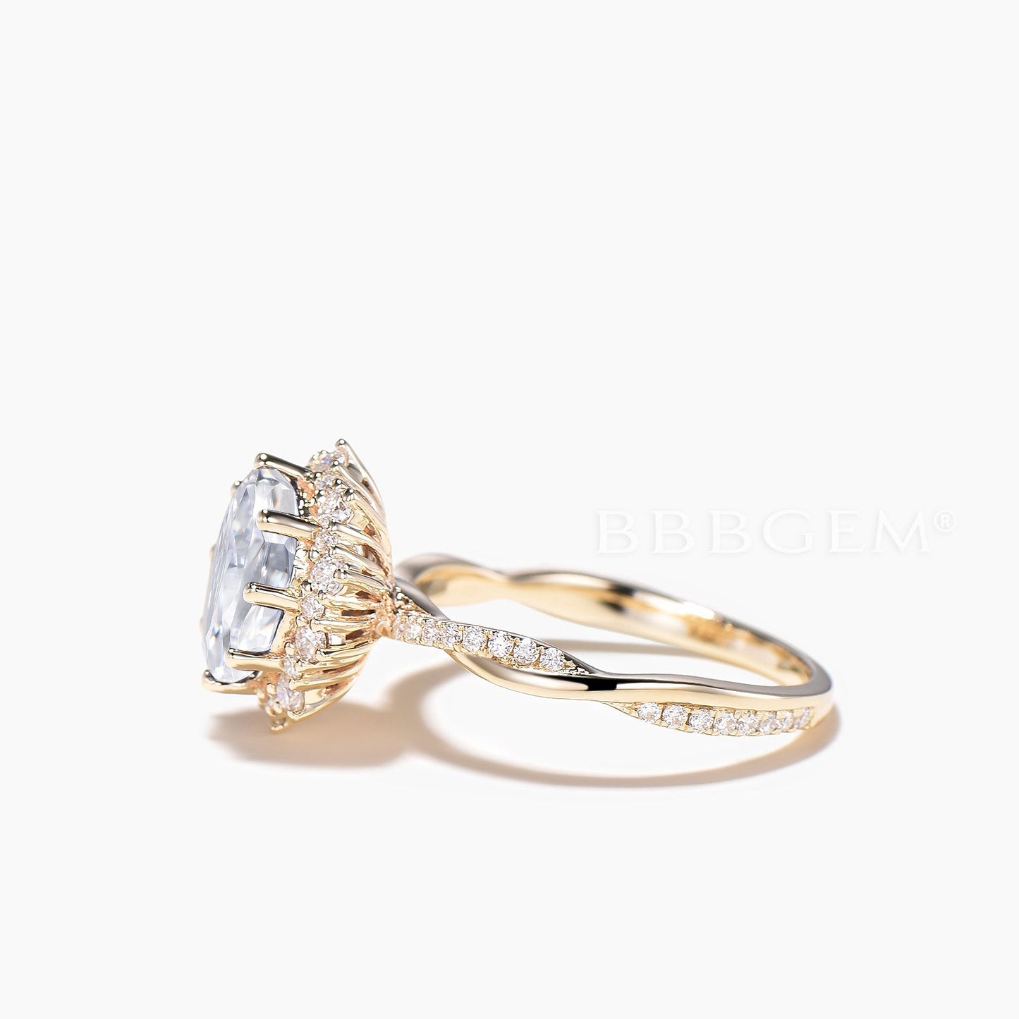 1.5CT Oval Cut Lab Grown Diamond Twisted Engagement Ring Diamond Halo Ring