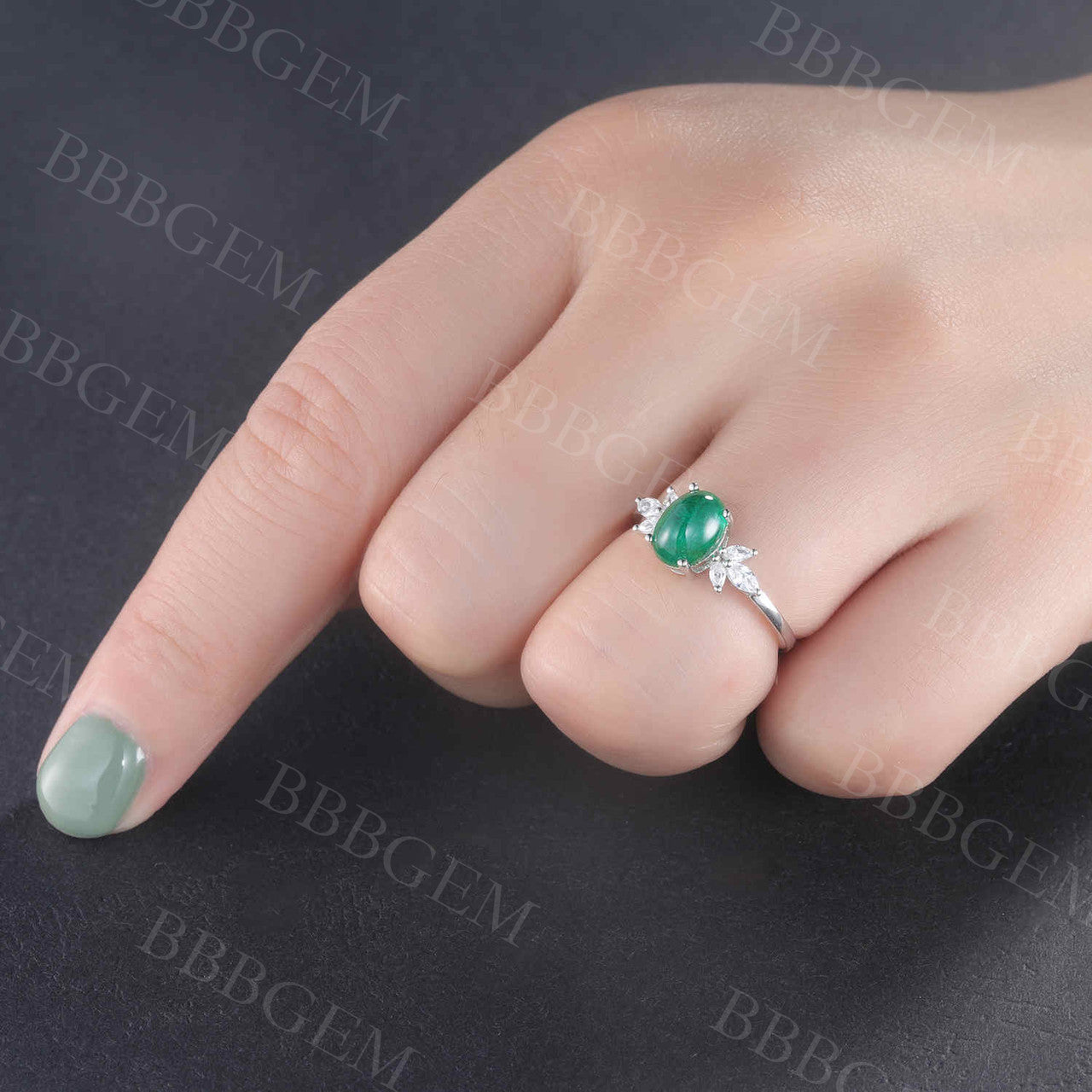 14K/18K Gold Fiorella Natural Emerald Diamond Ring