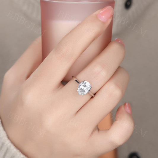 2 Carat Pear Shaped Moissanite Engagement Ring Solitaire Cathedral Without Accents