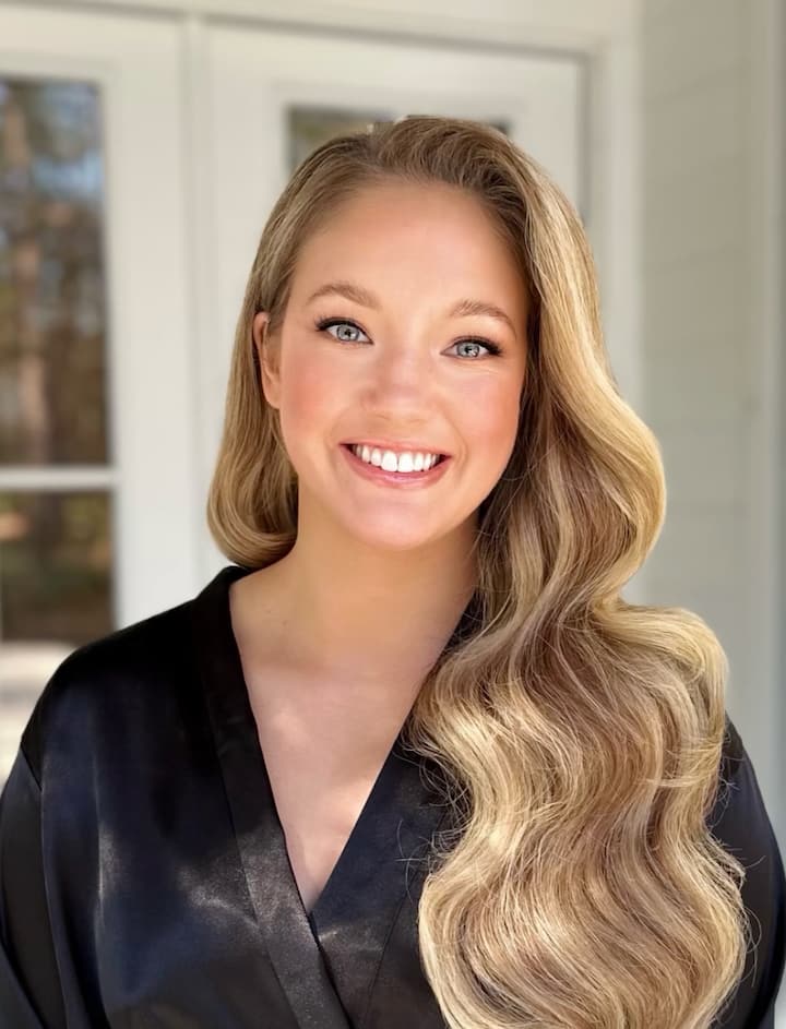 Luxury On-Site Makeup By Erika