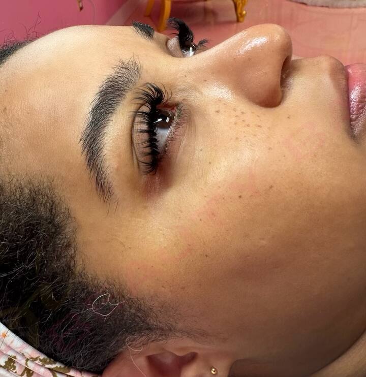 Luxury Lashes And Brows By Simone