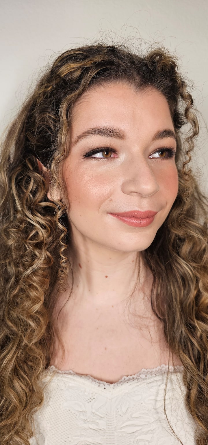 Beautiful Faces By Melissa