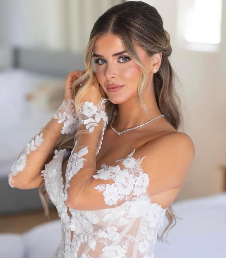 Elegant Makeup And Hair By Champagne