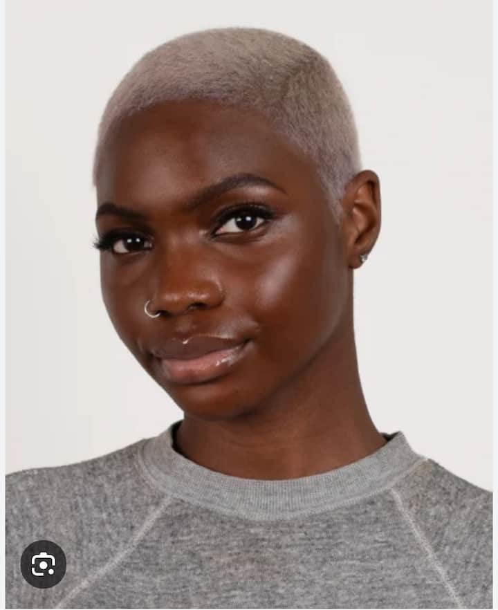 Award-Winning Hair Stylist By Raul