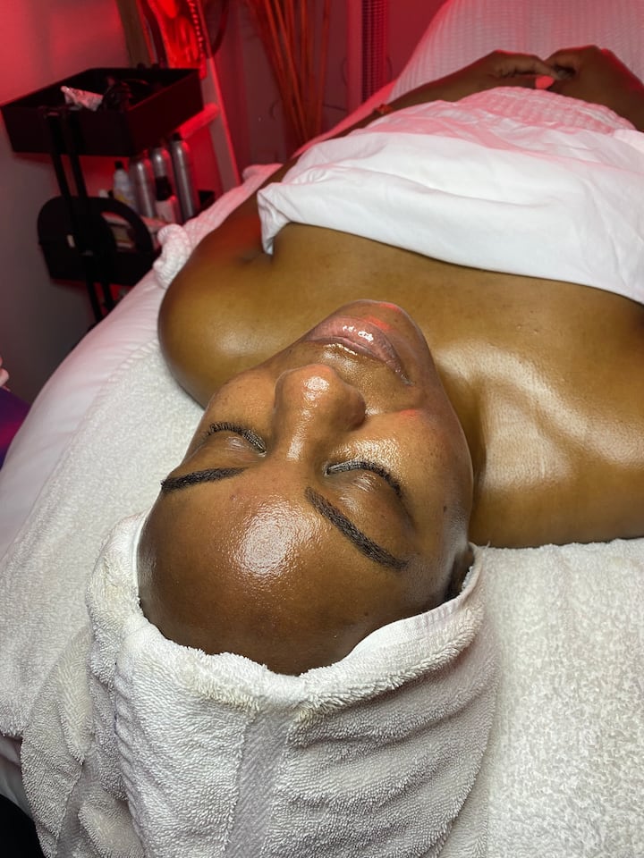 Soft Glam Makeup And Brightening Facials By Teresa