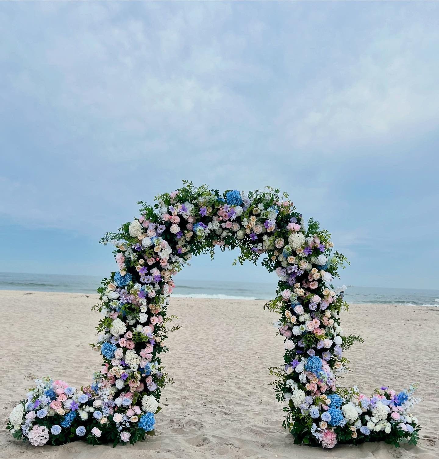 Flower Arch Package Décor, Backdrop, Florist Offer