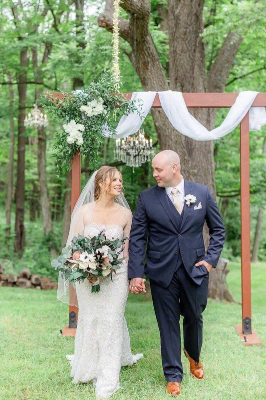 Bridal Bouquets In Hand-Picked Florist Offer