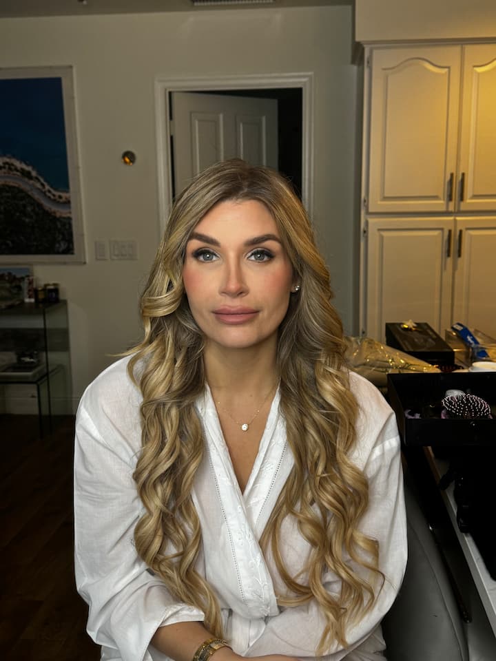 Hair And Makeup By Jazmin'S Vanity