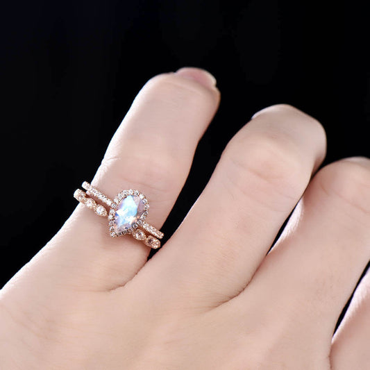 14K/18K Gold Pear Shaped Moonstone Diamond Halo Engagement Ring Set