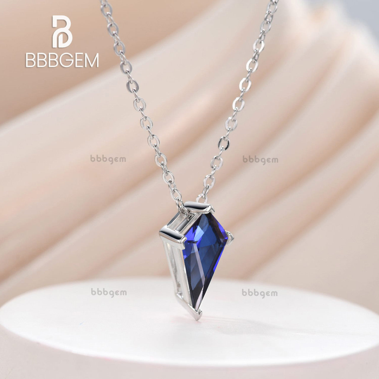 3ct Kite Shape Blue Sapphire Solitaire Pendant Necklace 14K Solid White Gold Neutral Jewelry