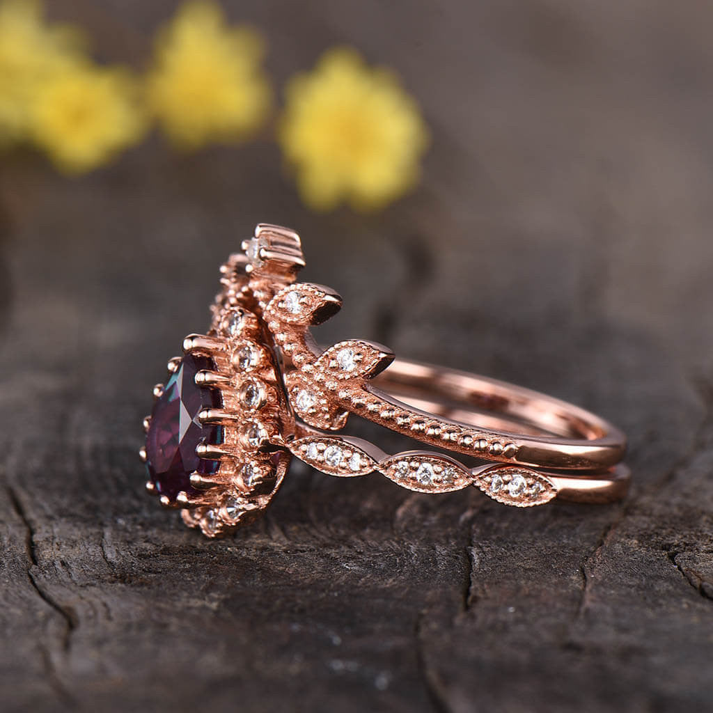 14K/18K Diamond Halo Alexandrite Diamond Engagement Rings Wedding Set