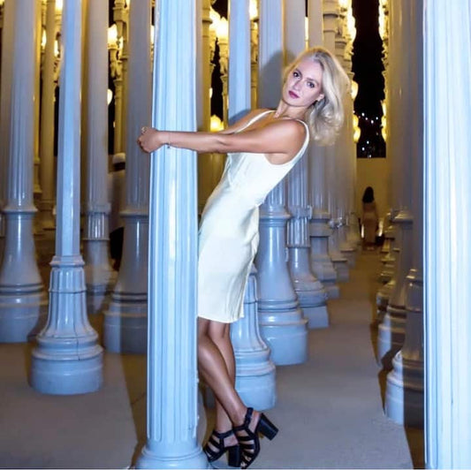 Celebrity Airbrush Spray Tan Brides-Events-Photo