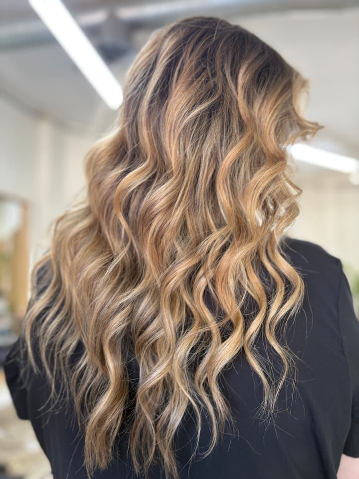 Beautiful Blowouts And Haircuts By Anna