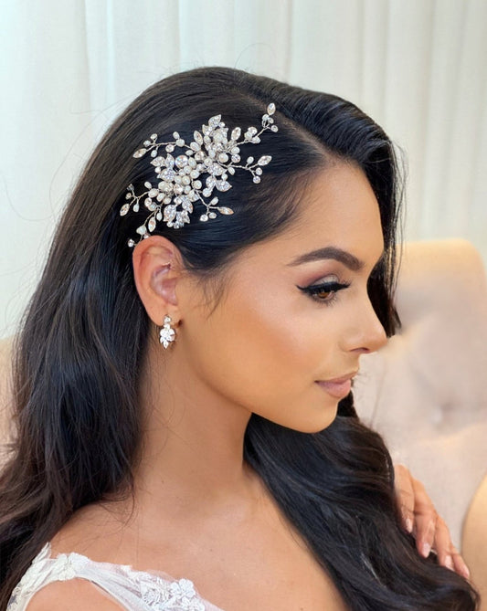Delicate Pearl And Crystal Comb Style No. 242691