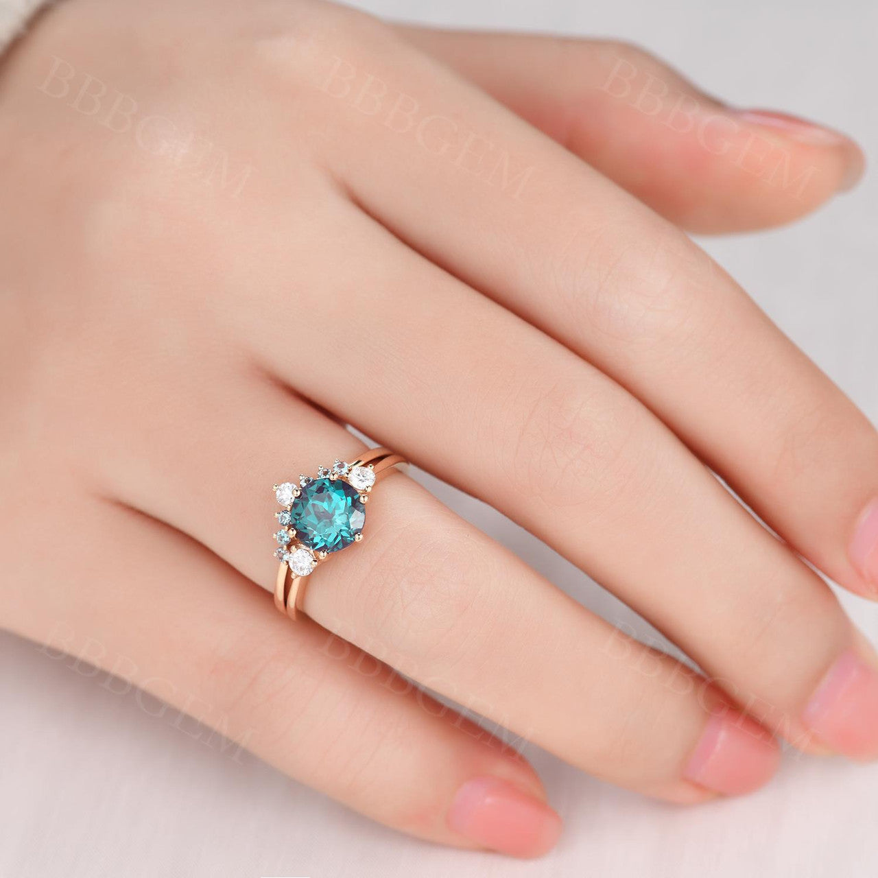 14K/18K Gold Round Alexandrite Diamond Moissanite Three Stone 2pcs Engagement Ring Set