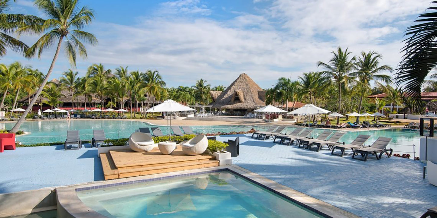 Catalonia Gran Dominicus Destination Wedding Package