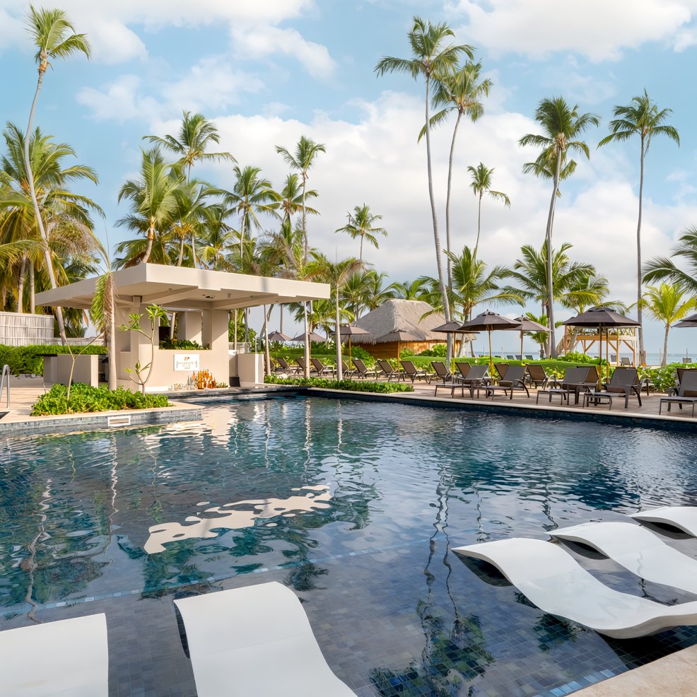 Dreams Flora Destination Wedding Package