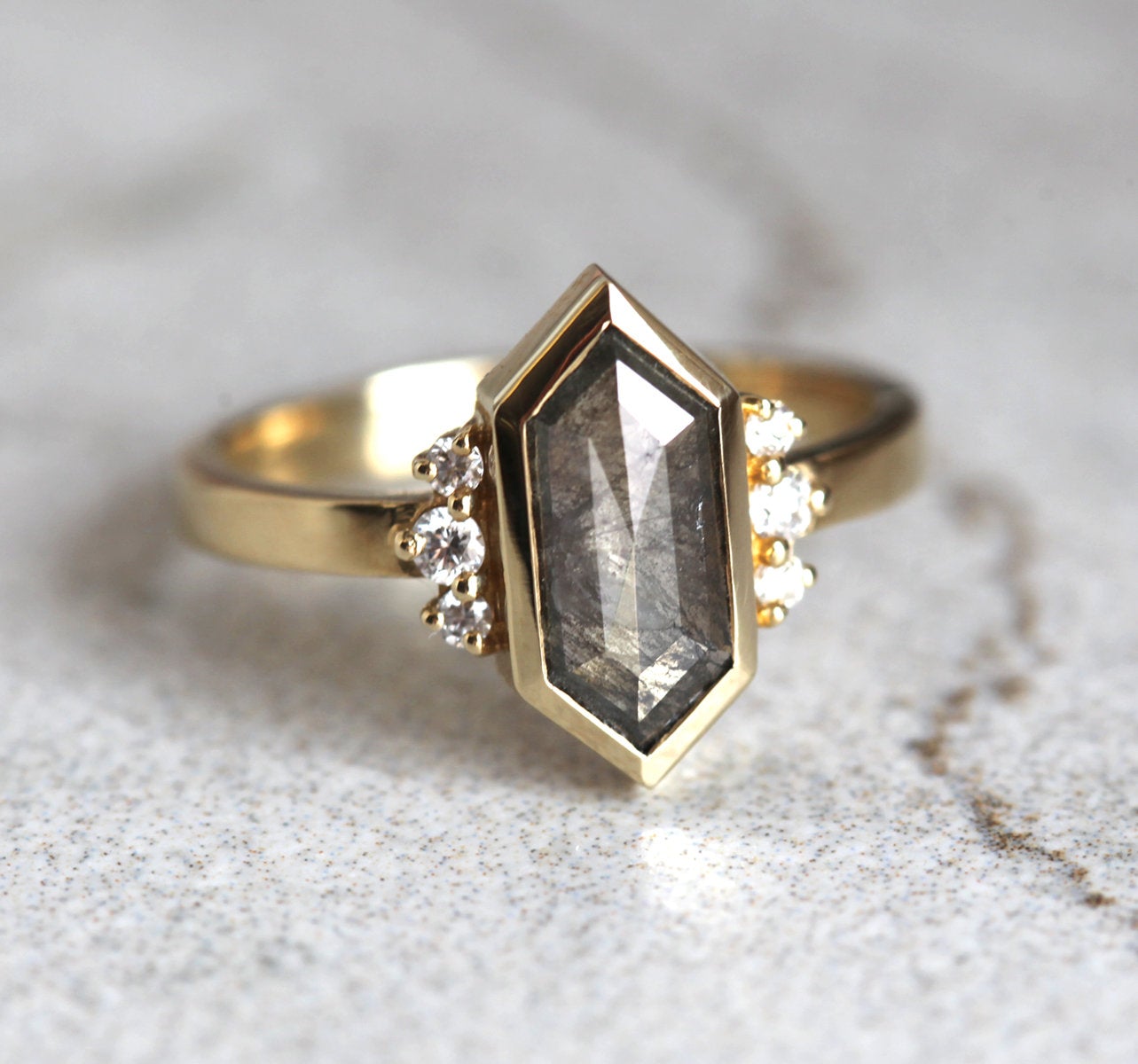 Elise Salt & Pepper Diamond Ring