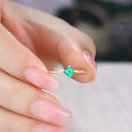3.5mm Square Princess Cut Natural Emerald Dainty Ring Solitaire Style Thin Band 18K Yellow Gold 0.28ct