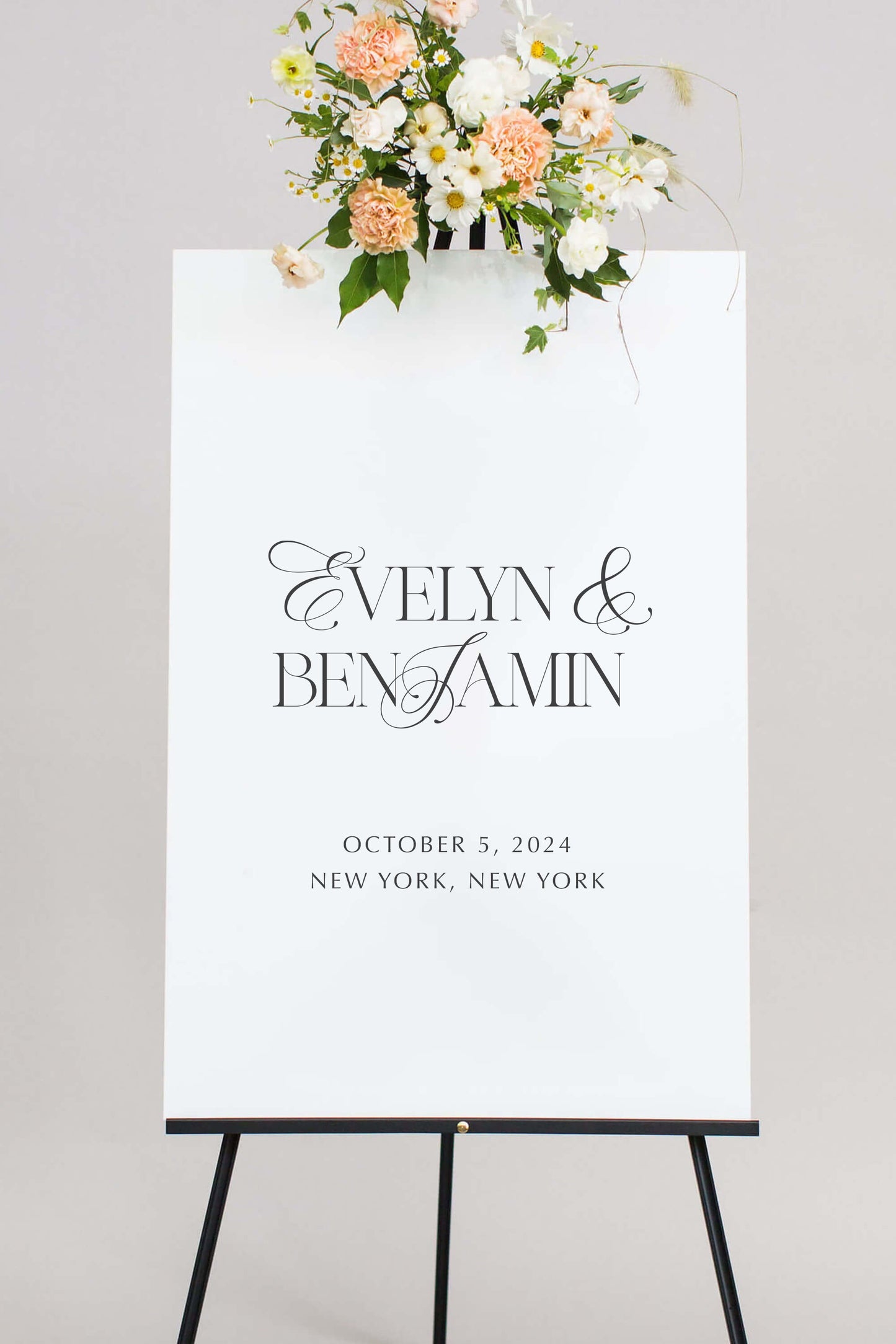 Acrylic Wedding Welcome Sign | The Evelyn