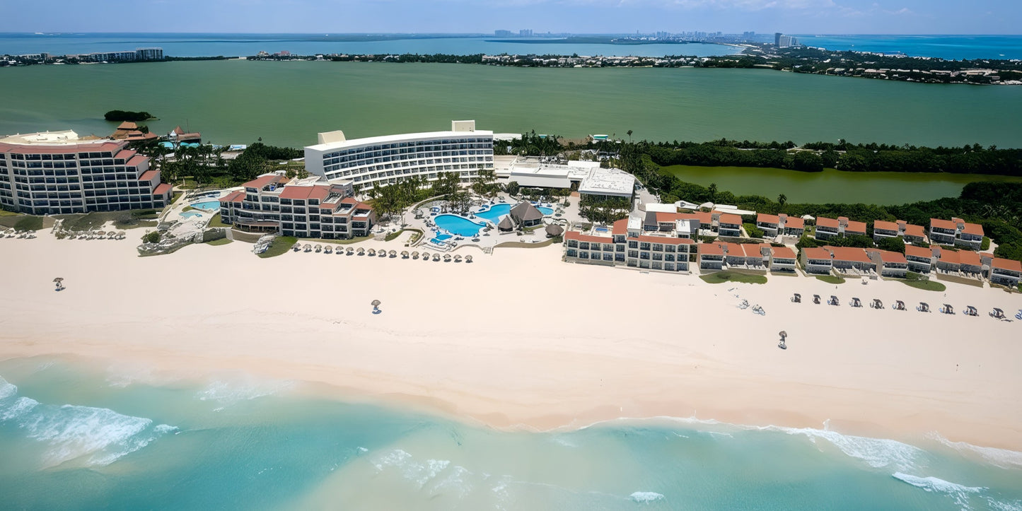 Grand Park Royal Cancún Destination Wedding Package