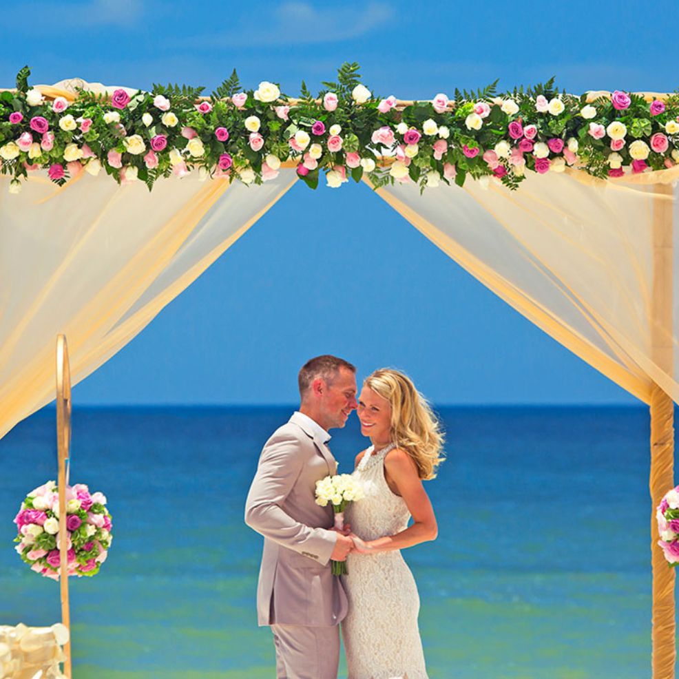 Hideaway at Royalton Riviera Cancun Destination Wedding Package