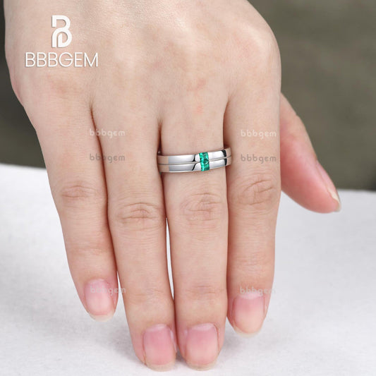 2.5mm Princess Green Emerald Men's 2 Stone Band With Stripe Line Pattern You & Me Couple Gender-neutral Ring