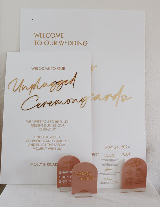 Acrylic wedding signage