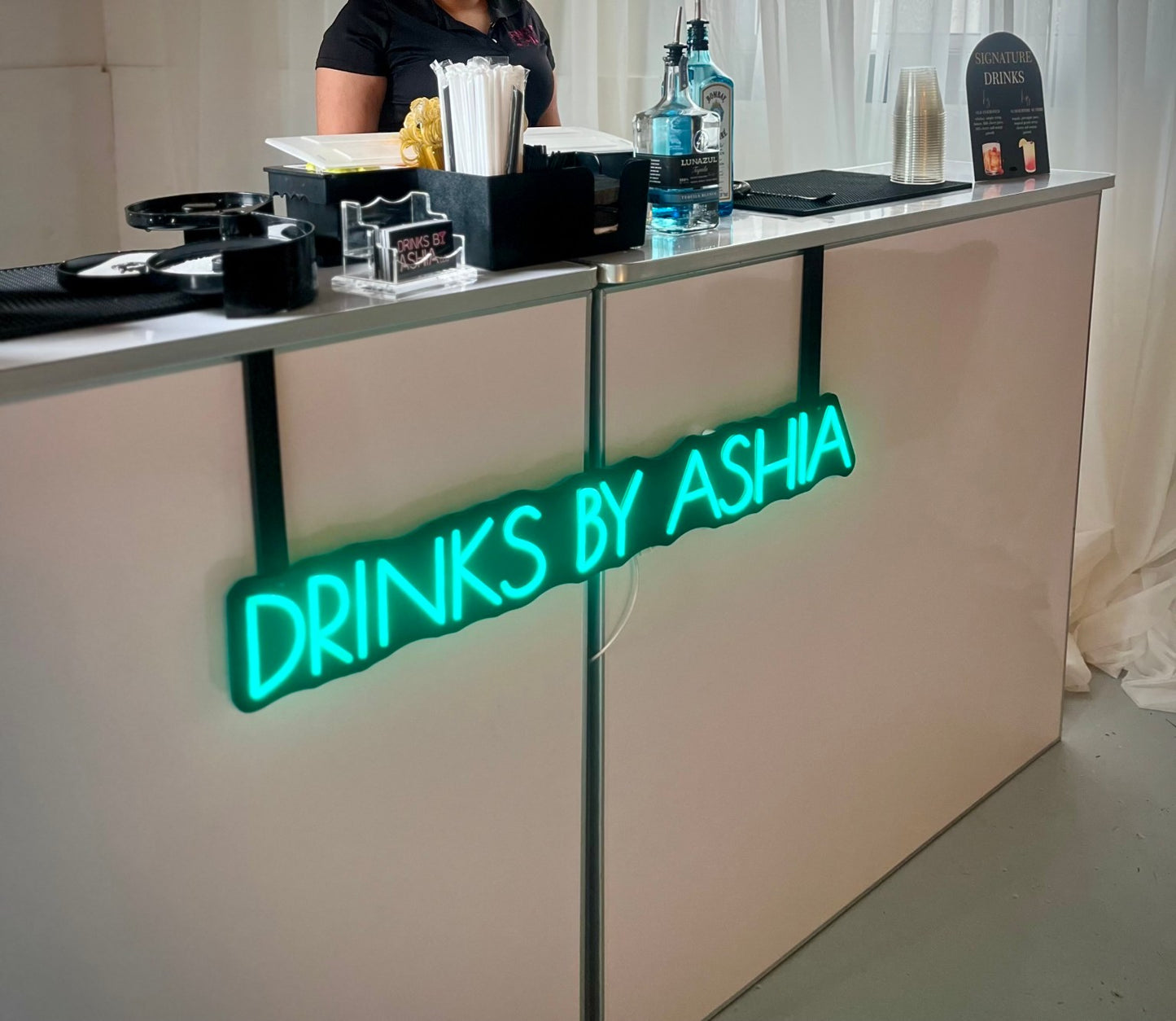 Gold Package Bartending Services Offer