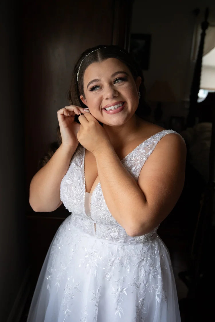 Traditional Makeup Package Hair Styling, Makeup Artist Offer