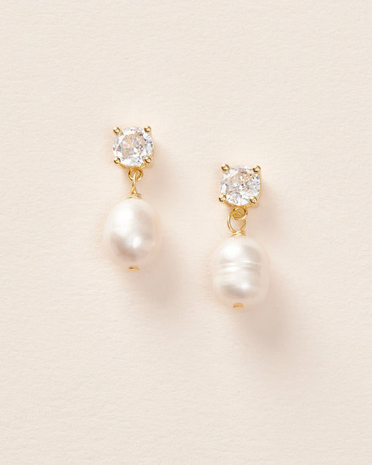 Isabella Pearl Earrings