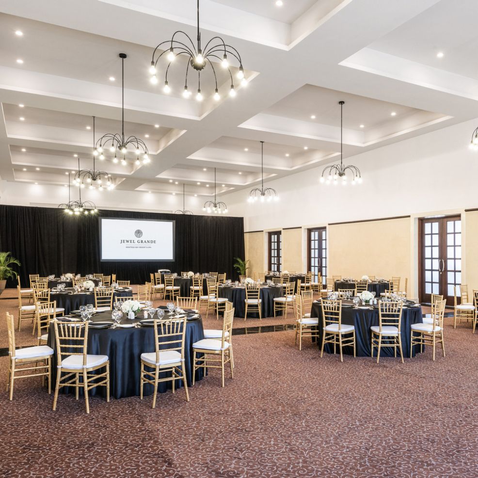Jewel Grande Montego Bay Resort & Spa Destination Wedding Package