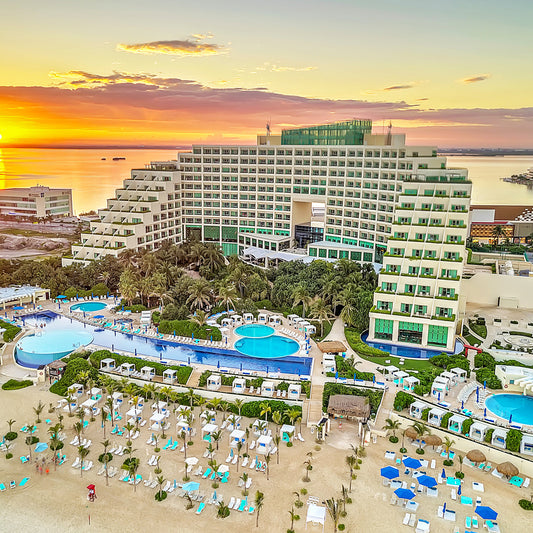 Live Aqua Beach Resort Cancun Destination Wedding Package