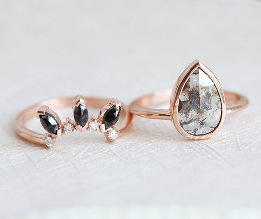 Mabel Salt & Pepper Diamond Ring Set