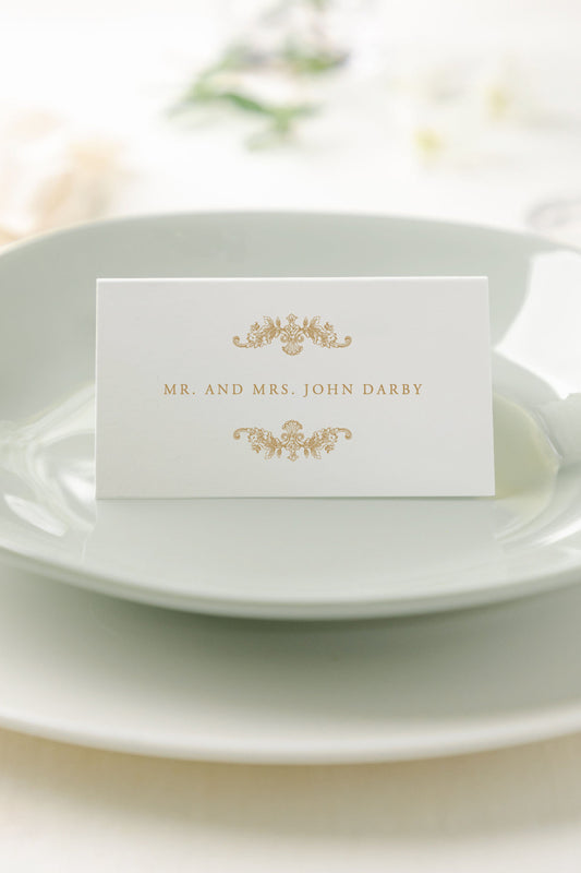 Tavi | Wedding Place Cards