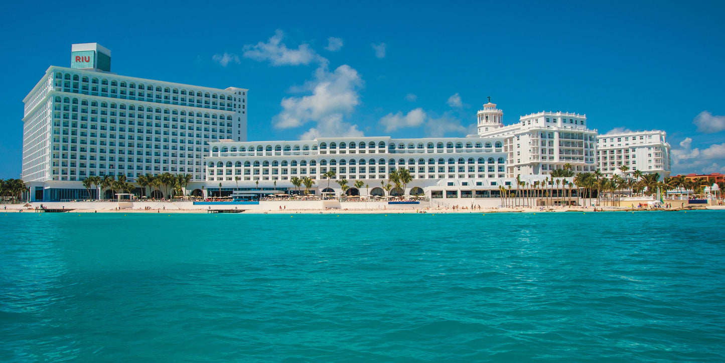 Hotel Riu Cancun Destination Wedding Package
