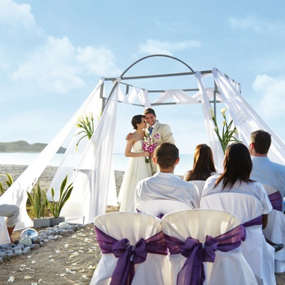 Hotel Riu Emerald Bay Destination Wedding Package