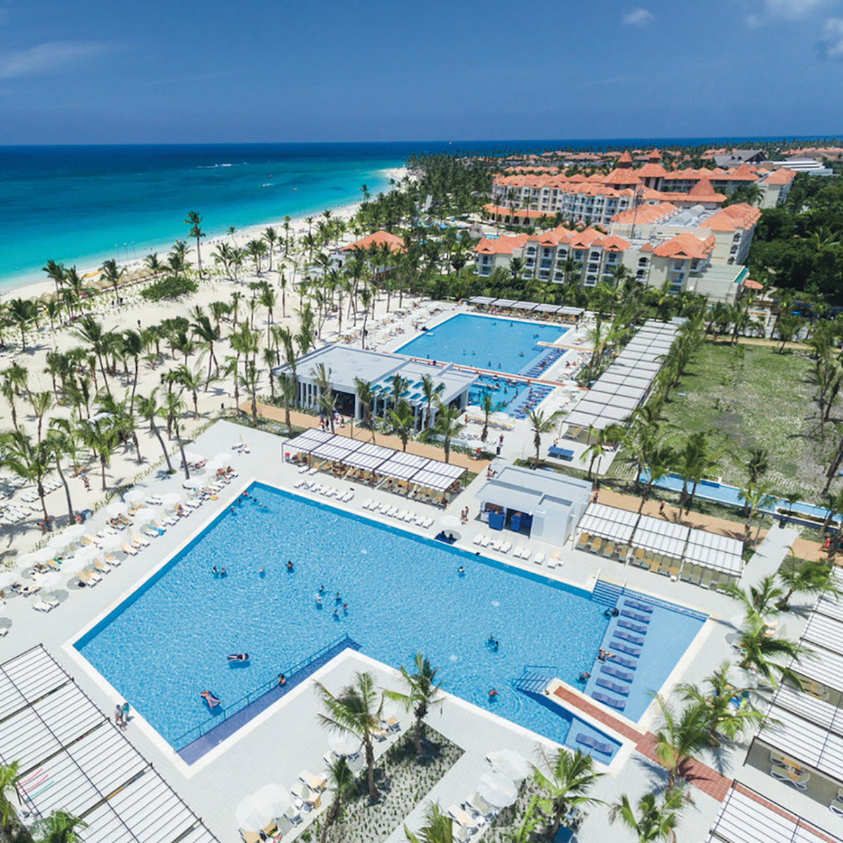 Hotel Riu Republica Destination Wedding Package
