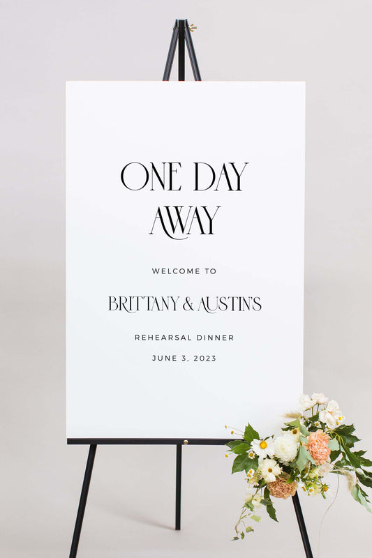 Gatorboard Rehearsal Dinner Signage | The Brittany