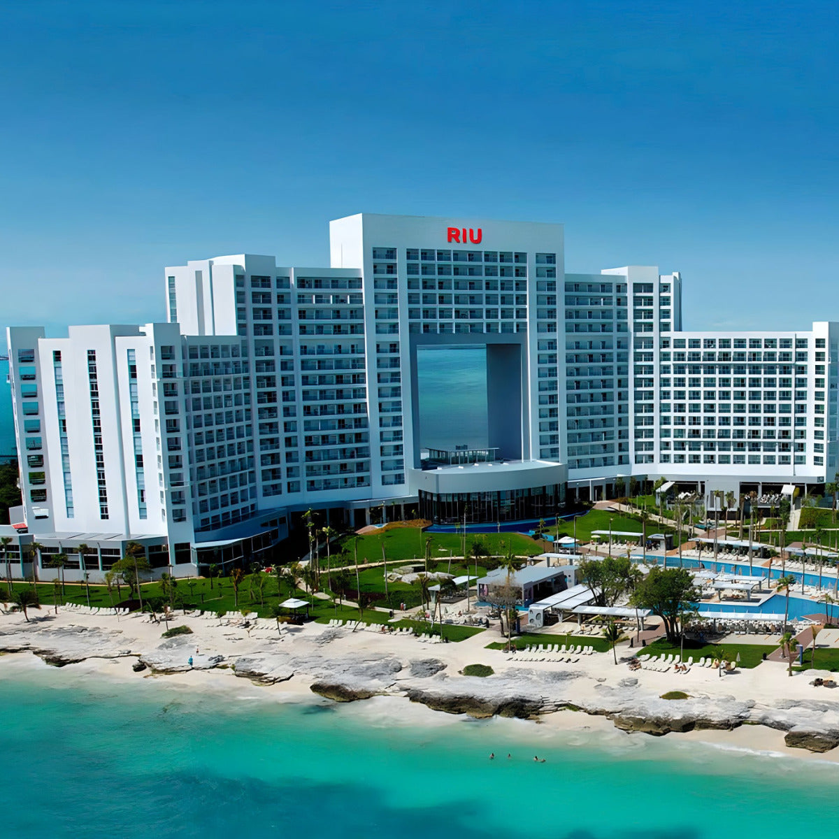 Hotel Riu Palace Peninsula Destination Wedding Package