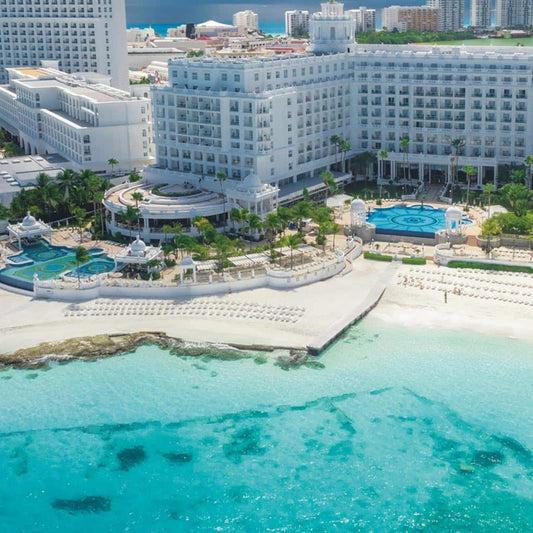 Hotel Riu Palace Las Americas Destination Wedding Package