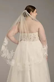 Etched Floral Applique Mid-Length Veil
