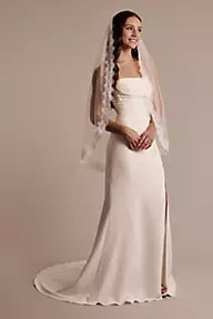 Lace Edge Mid-Length Tulle Veil