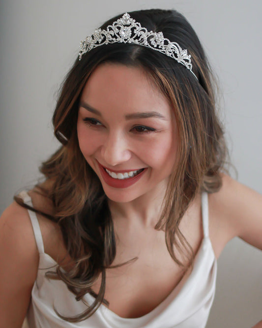 Elizabeth Crown