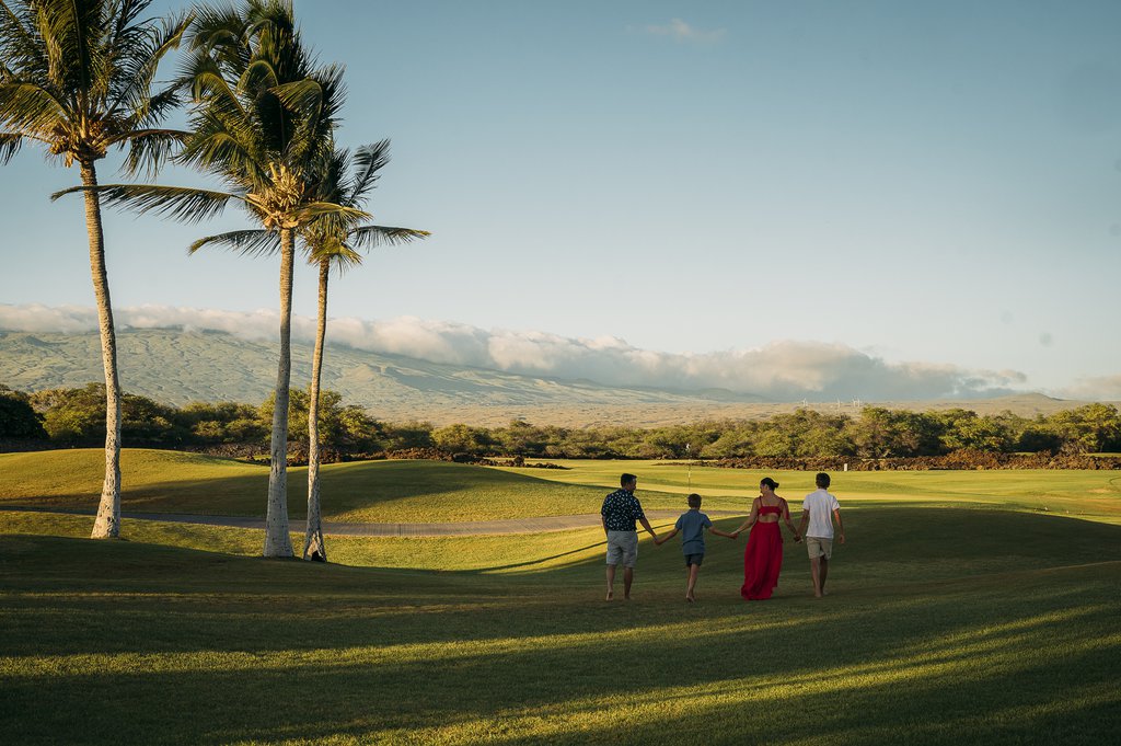 Adriana in Kona: Proposal / Engagement Photography
